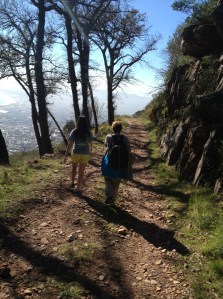 Roo_Mom_HikingDevilsPeak